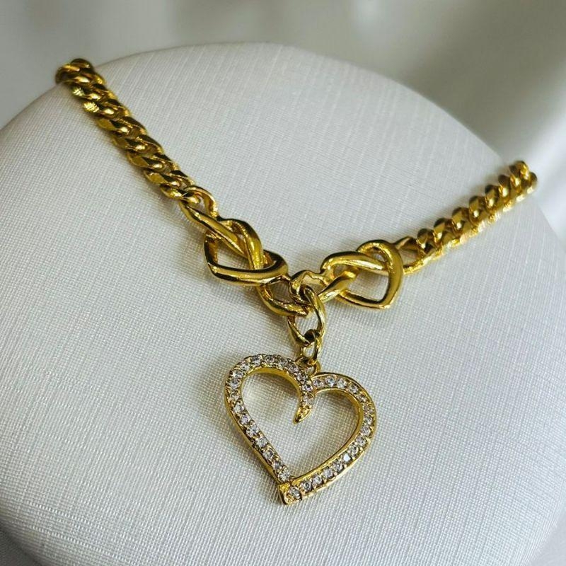 Pulseira grumet com coração cravejado