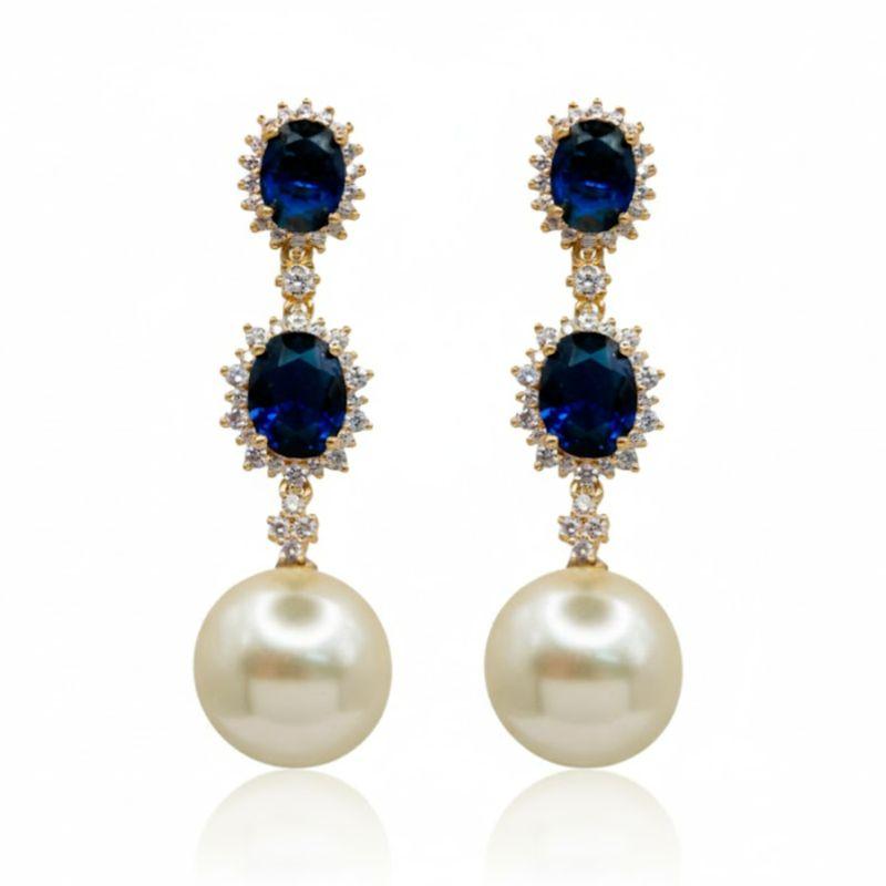 Brinco azul cravejado com pérola longo Nicole  - Bruna Semijoias
